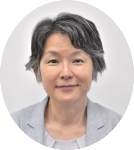 杉山久仁子委員のお写真